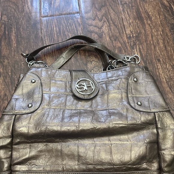Sag Harbor Metallic Shoulder Bag - Picture 1 of 6